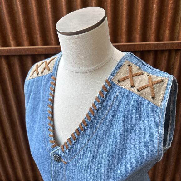 Sap Man Denim Vest Womens Size Medium Leather Trim Lace Detail Southwest Cowgirl - Picture 3 of 13